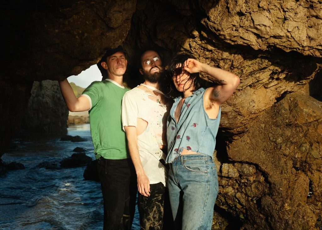 Big Thief lanza "All night all day" Big Thief
