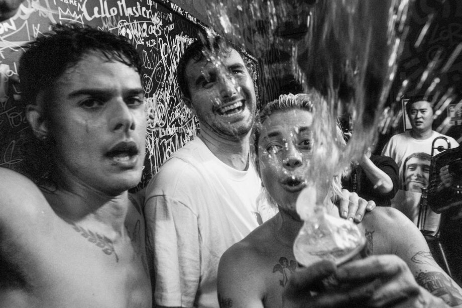 CA7RIEL Fred again.. Paco Amoroso