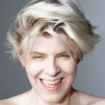 Robyn reinventa su pasado con el estreno de "Blow my mind" Robyn