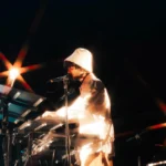 FKJ anuncia el álbum "Tyber" y estrena "Soulmates" FKJ