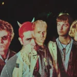 Fontaines D.C. pone la mira en "Dopamine Chamber" y revela "Marianne" Fontaines D.C.