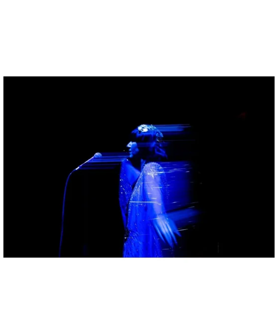 Yeah Yeah Yeahs se reinventan en "Hidden in Pieces" YYYs_3